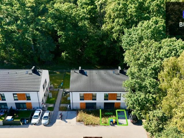 Do sprzedania dom z ogrodem i parkingiem w Krzeczyn
