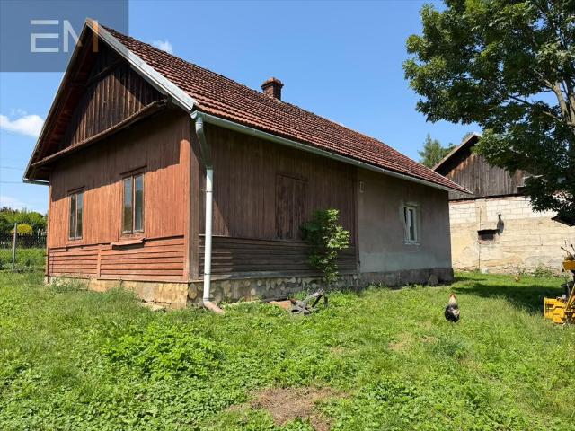 Do sprzedania dom z dużą działką i dostępem do rzeki