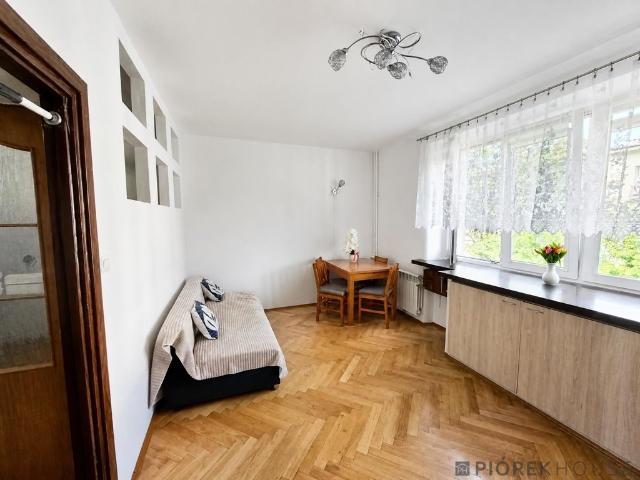 Do sprzedania funkcjonalne 2 pokojowe mieszkanie 27,8 m² na Żoliborzu