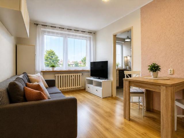 Do sprzedania funkcjonalne mieszkanie 40,5 m² w Rudzie Śląskiej