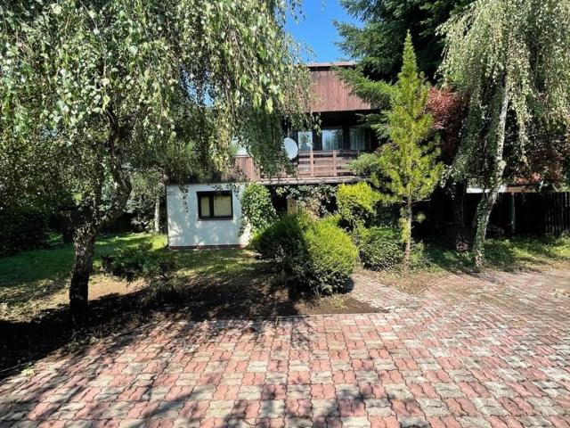Do sprzedania funkcjonalny dom 122 m² z 2 kuchniami i łazienkami