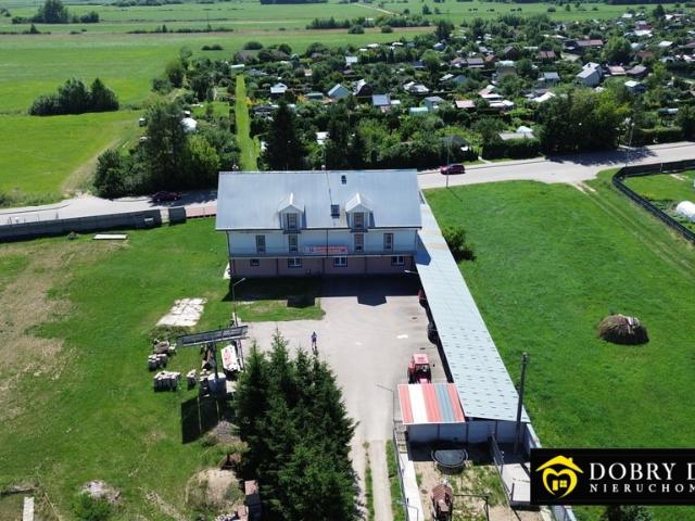 Do sprzedania funkcjonujący hotel 590 m² z dużym parkingiem i ogrodem