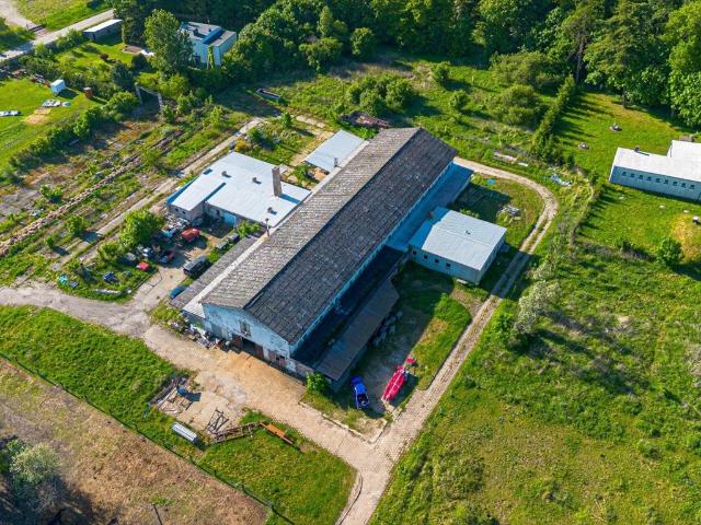 Do sprzedania hala 1800 m² na działce 1,5 ha w Białej