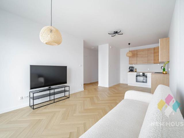 Do sprzedania jasne 2 pokojowe mieszkanie 43 m² z dużym balkonem