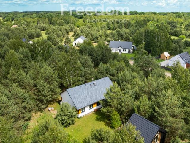 Do sprzedania komfortowy dom parterowy 122 m² w Czerniewie