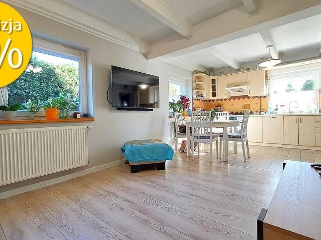 Do sprzedania komfortowy dom 150 m² w Długołęce z ogrodem i garażem