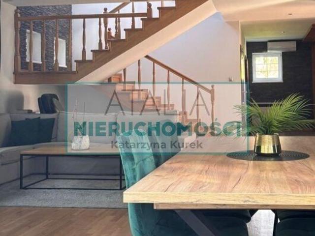 Do sprzedania komfortowy dom 158 m² z garażem w Sochaczewie