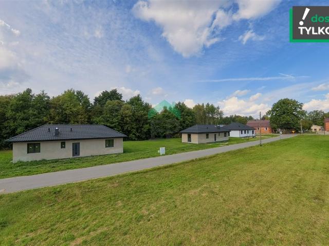 Polecam przestronny dom 71 m² w Teklinowie z ogrzewaniem podłogowym