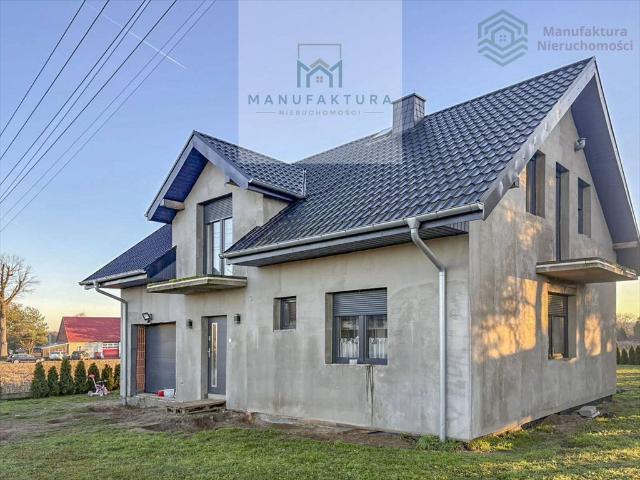 Do sprzedania przestronny dom 126 m² w spokojnych Nowych Smarchowicach