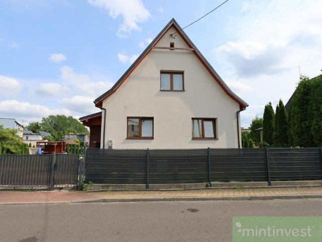 Do sprzedania przestronny dom 136 m² z ogrodem i garażem