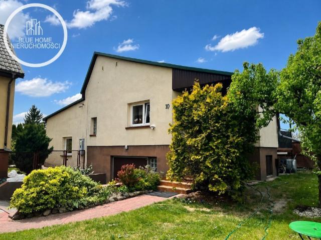 Do sprzedania przestronny dom 140 m² z ogrodem w Pokrówce