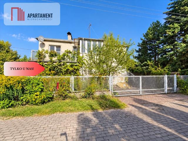 Do sprzedania przestronny dom 168 m² z dwoma niezależnymi mieszkaniami