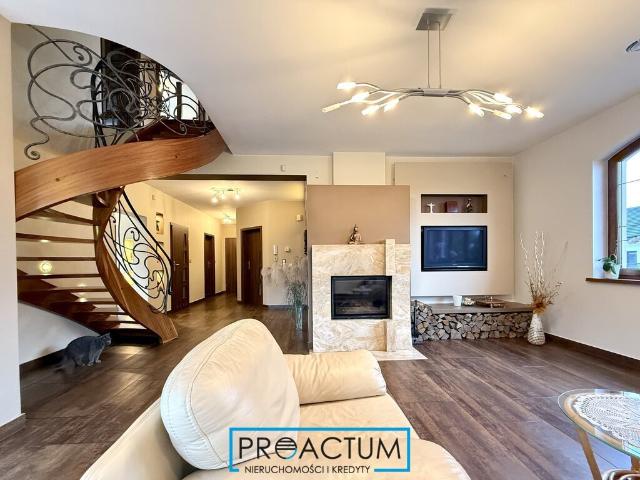 Do sprzedania przestronny dom 183 m² z garażem i ogrodem