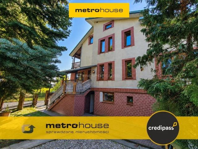 Do sprzedania przestronny dom 190 m² na działce 30 a w Łysych