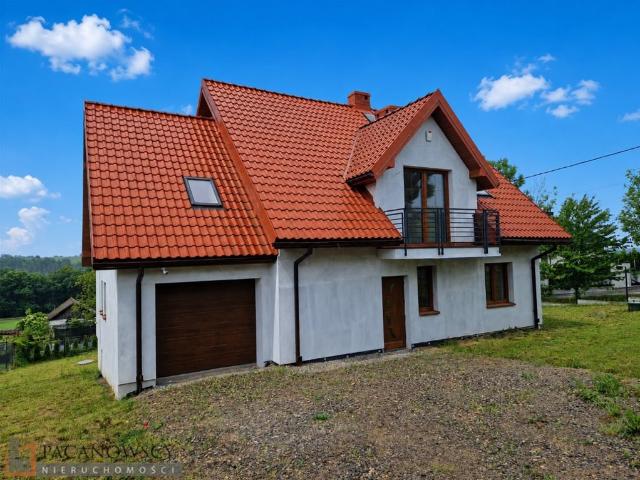 Do sprzedania przestronny dom 258 m² w Wilczkowicach