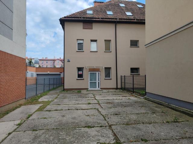 Do sprzedania przestronny lokal 634 m² w centrum Ełku