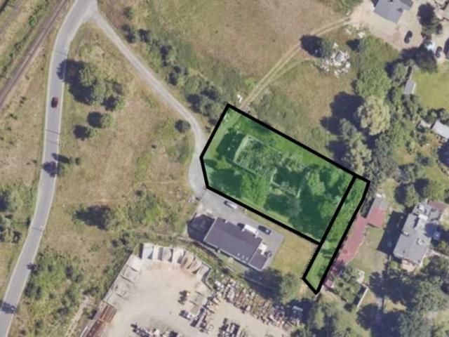 Do sprzedania przestronna działka z potencjałem 467 m² w Jeleniej Górze