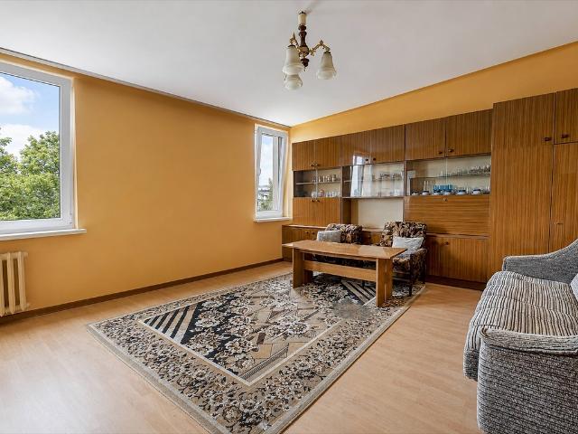 Do sprzedania przestronna kawalerka 33 m² w centrum Jarosławia
