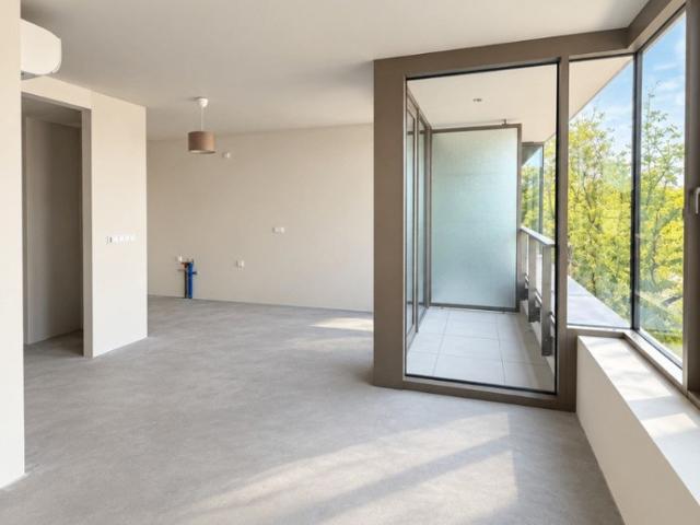 Do sprzedania przestronne mieszkanie 35 m² z balkonem w Poznaniu