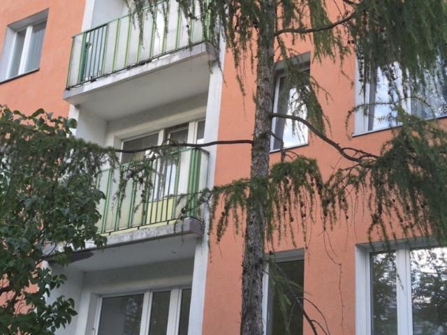 Do sprzedania przestronne mieszkanie 43,8 m² z balkonem i komórką
