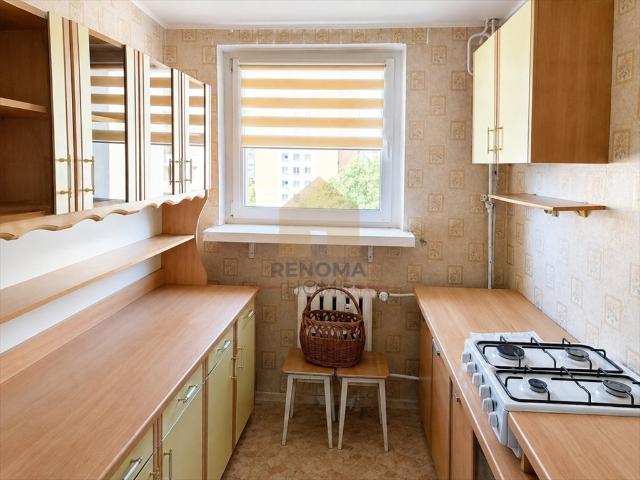 Do sprzedania przestronne mieszkanie 48,6 m² z balkonem w Zielonej Górze
