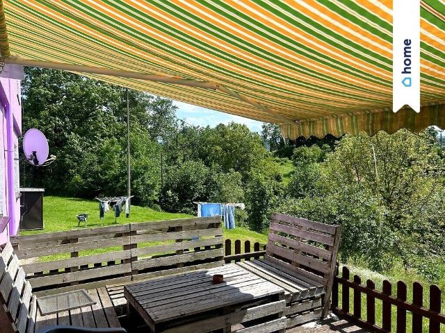 Do sprzedania przestronne mieszkanie 52 m² z tarasem i ogrodem