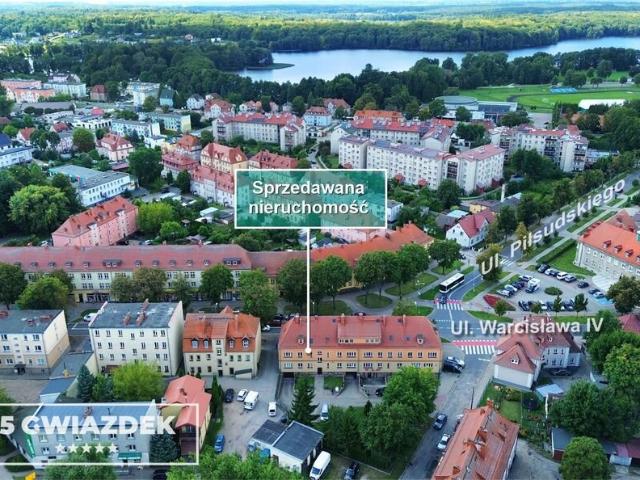 Do sprzedania przestronne mieszkanie 85 m² z kominkiem i balkonem