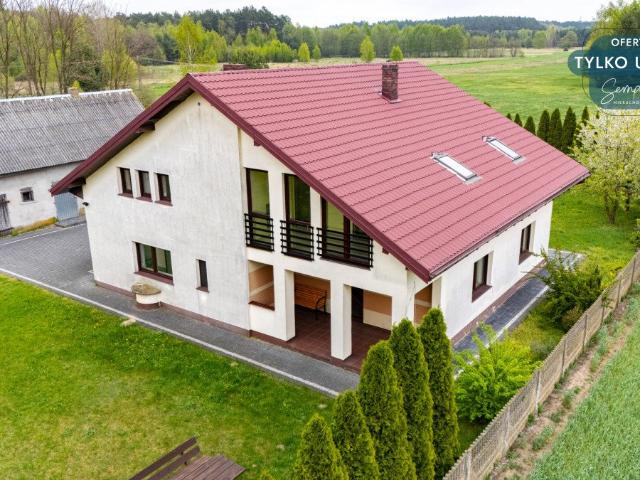 Do sprzedania przestronne siedlisko 212 m² w Szynkielowie