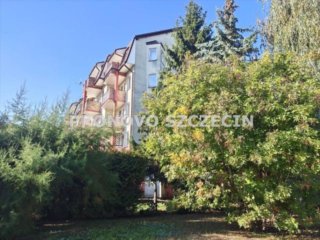 Do sprzedania przestronne 2 pokojowe mieszkanie 55 m² z balkonem w Szczecinie
