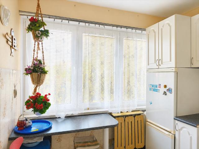 Do sprzedania przestronne 3 pokojowe mieszkanie 48 m² na parterze w Bielsku Podlaskim