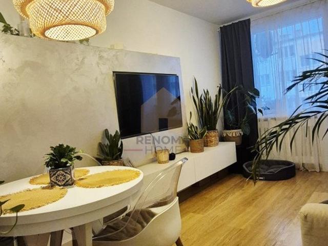 Do sprzedania przestronne 3 pokojowe mieszkanie 50,8 m² z widokiem na Śnieżkę