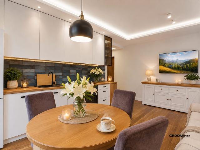 Do sprzedania przestronne 3 pokojowe mieszkanie 57,4 m² w Kielcach