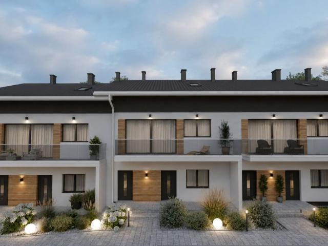 Do sprzedania przestronne 3 pokojowe mieszkanie 67 m² z balkonem i poddaszem w Zaczerniu