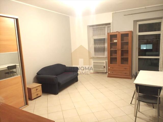 Do sprzedania przestronne 3 pokojowe mieszkanie 81 m² w Wrocławiu