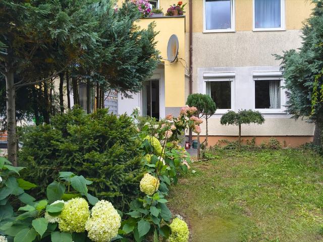 Przestronne 3 pokojowe mieszkanie z ogrodem i tarasem