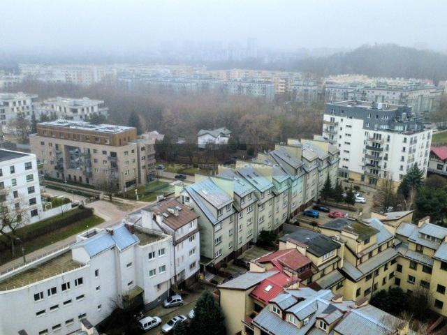 Do sprzedania przestronne 4 pokojowe mieszkanie 83 m² na Mokotowie