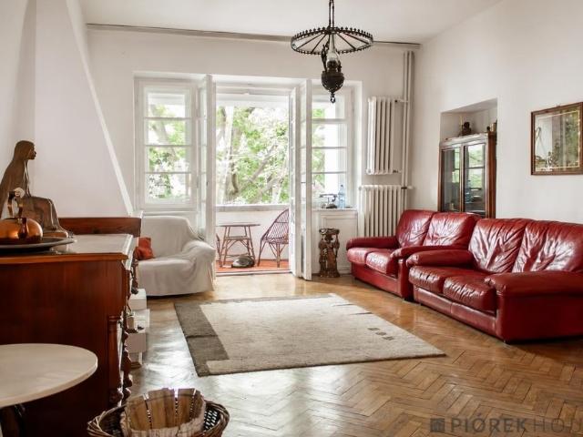 Do sprzedania przestronne 4 pokojowe mieszkanie 148 m² z balkonami