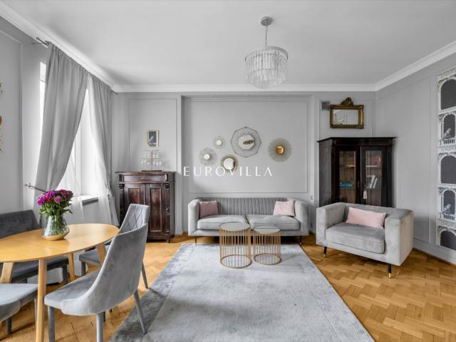 Do sprzedania przestronne 72 m² apartament z balkonami na Mokotowie