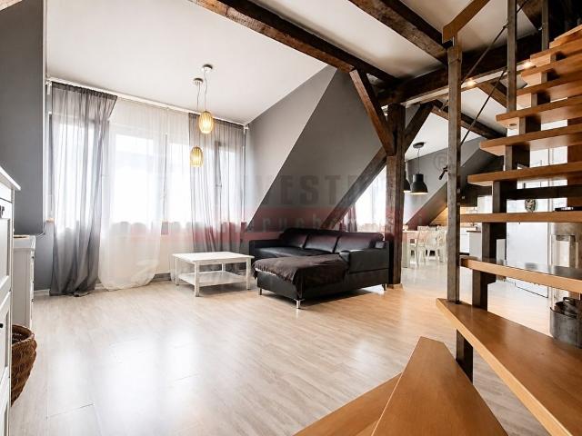 Do sprzedania przestronne 97 m² dwupoziomowe mieszkanie z klimatem w Brzegu