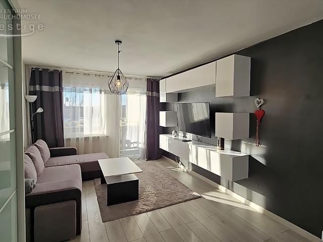 Do sprzedania przytulna kawalerka 35 m² z balkonem w Bytomiu