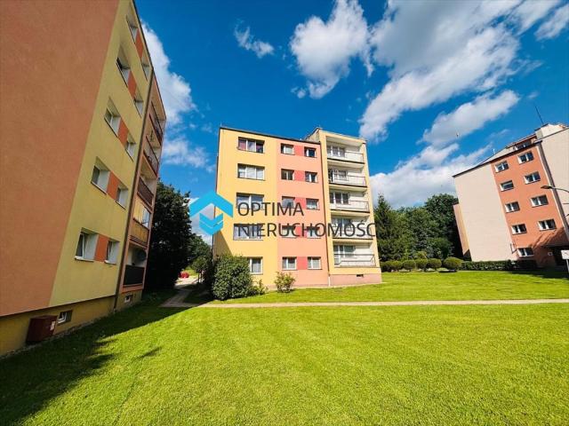 Do sprzedania słoneczne 40,2 m² w Cieplicach Zdrój