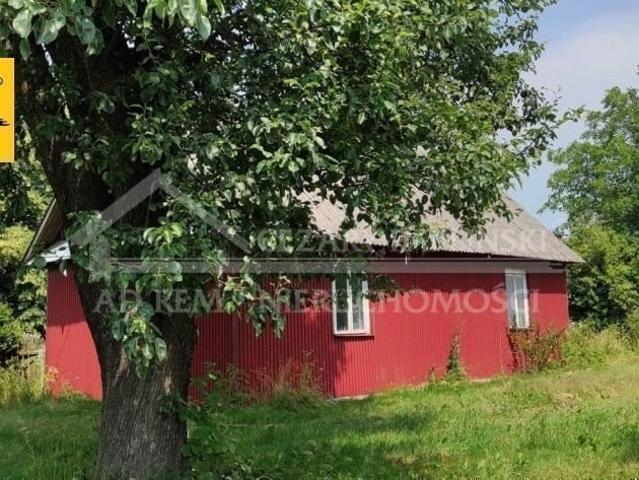 Do sprzedania siedlisko 80 m² z 5 budynkami i dużą działką