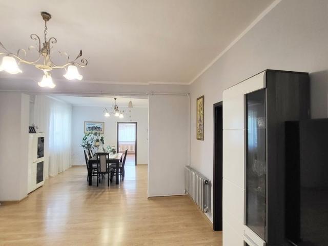 Do sprzedania solidny dom 180 m² z dużym potencjałem w Oleśniczce