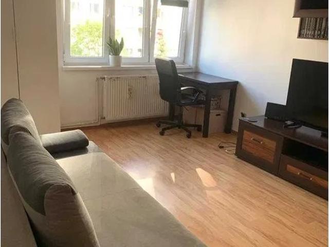 Do sprzedania 2 pokojowe mieszkanie 51 m² z balkonem w Krzykach