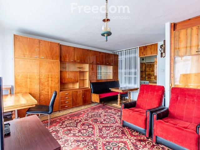 Do sprzedania 36,4 m² mieszkanie w Kołobrzegu z balkonem i komórką