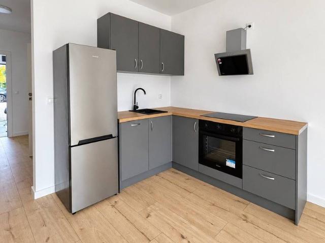 Do sprzedania 3 pokojowe mieszkanie 51 m² z ogródkiem w Gowarzewie