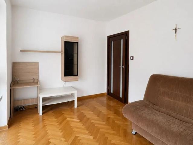Dom 3 poziomy Radzymińska na biuro mieszkanie