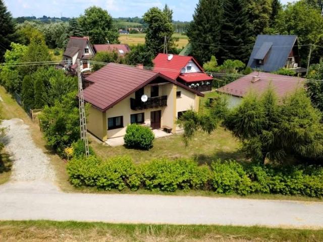 Dom 100 m², Winiary