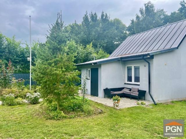 Dom 100 m² z garażem i ogrodem nad Zatoką polecam!