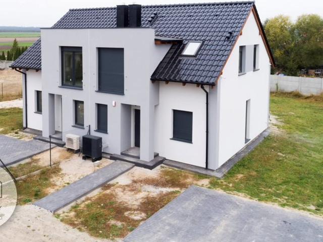 Dom 101 m² w Lucinach, ogrzewanie podłogowe polecam!